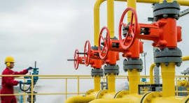 Gas